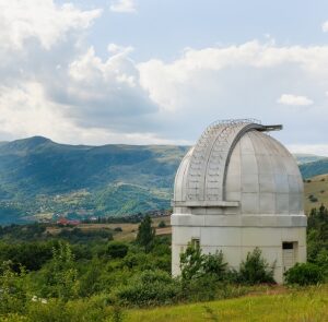 Descubre la certificación experto en astrofísica y formación planetaria y sus ventajas