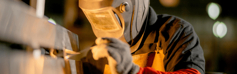 ¿Qué necesitas en un equipo de soldadura profesional?