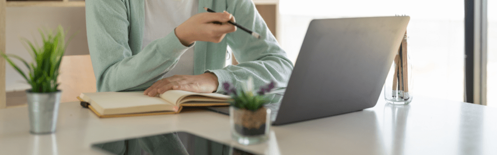 Conoce las ventajas de formarse con un máster online.