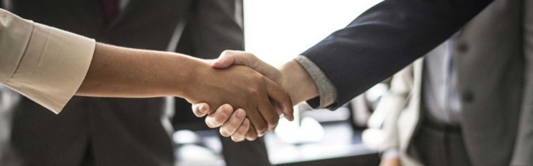 Descubre el saber estar y las claves del protocolo
