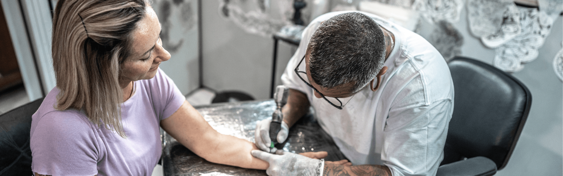 ¿Es mejor tatuarse en verano o invierno? Lo que debes saber antes de decidir